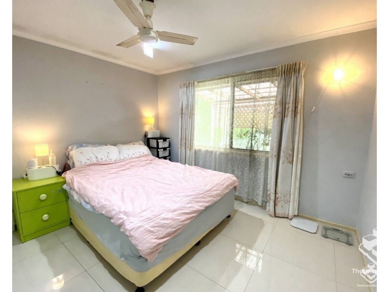 13 Edith Street, Kingston QLD 4114