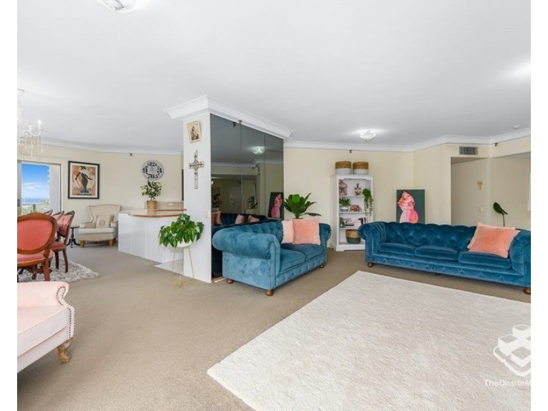 15/2 Admiralty Drive, Surfers Paradise QLD 4217