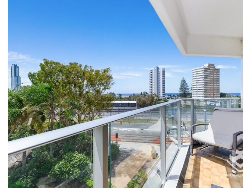 15/2 Admiralty Drive, Surfers Paradise QLD 4217