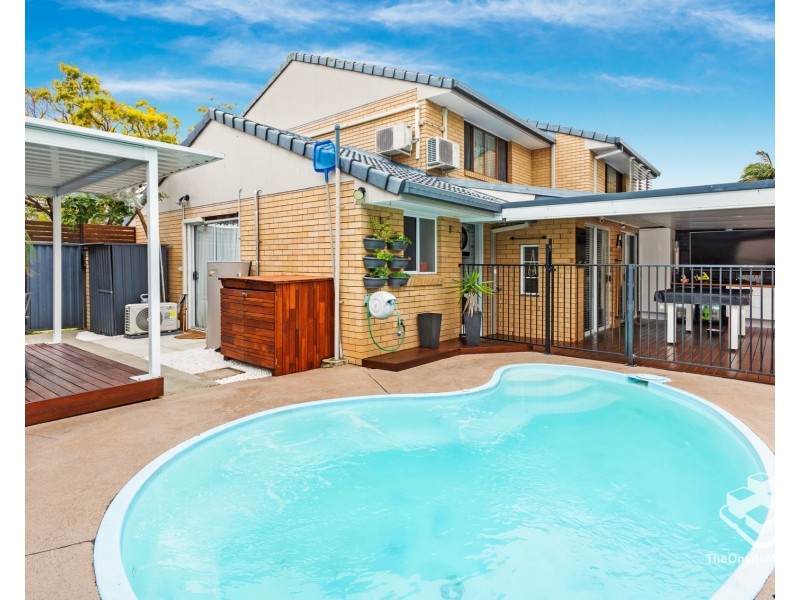 8/36 Government Road, Labrador QLD 4215