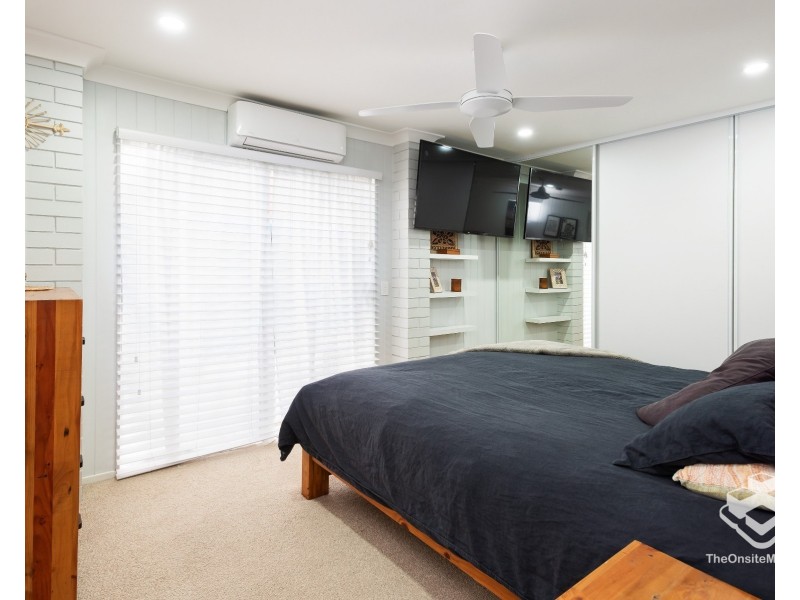 8/36 Government Road, Labrador QLD 4215