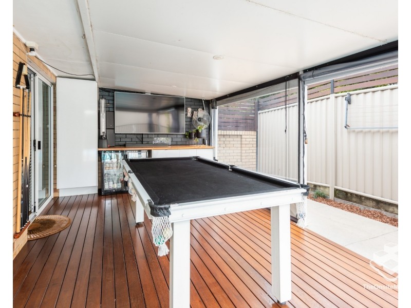 8/36 Government Road, Labrador QLD 4215