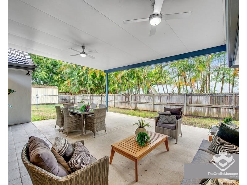 8 Brighton Parade, Forest Lake QLD 4078