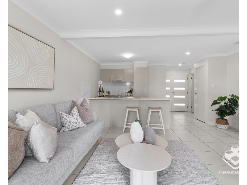 1/10 Costalot Street, Oxley QLD 4075