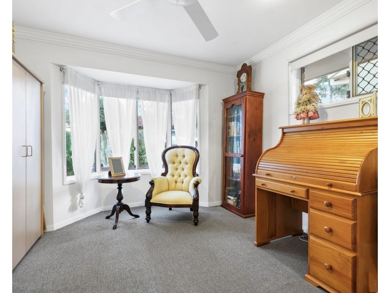 5 Maidenhair Court, Forest Lake QLD 4078