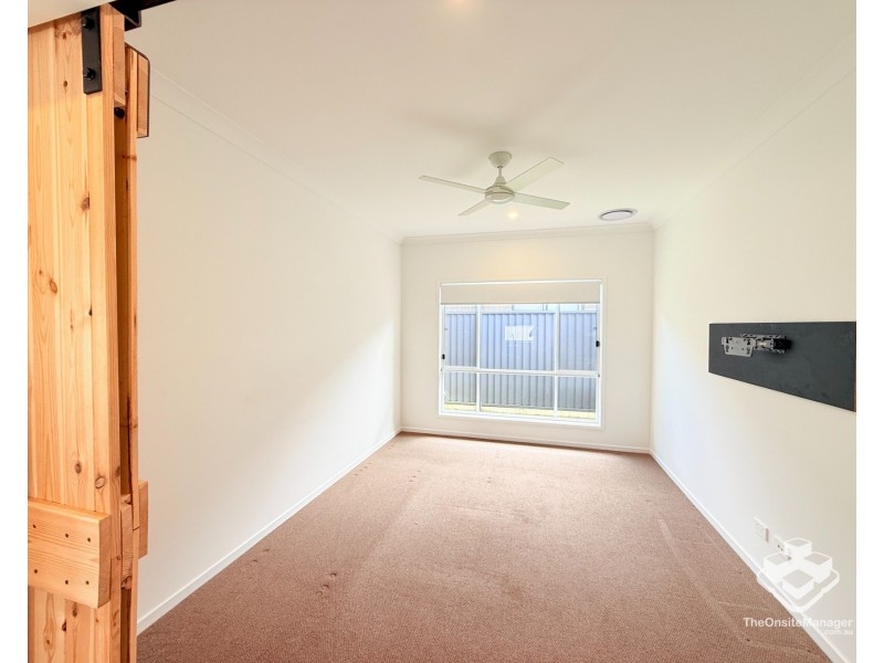 17 Highbury Court, Greenbank QLD 4124