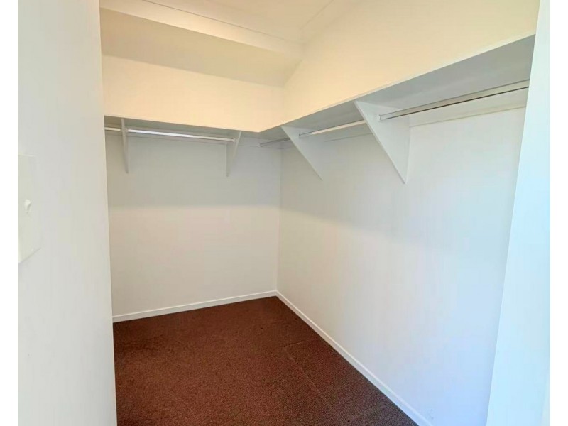 17 Highbury Court, Greenbank QLD 4124