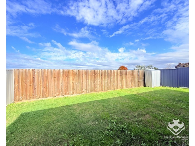 17 Highbury Court, Greenbank QLD 4124