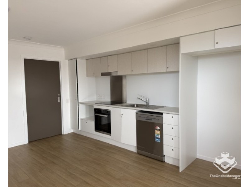 15 Frederick Circuit, Eli Waters QLD 4655