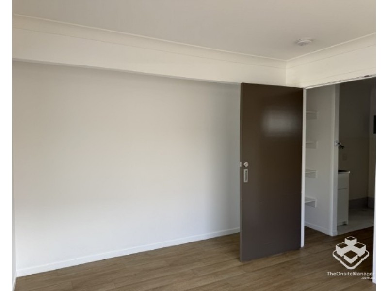 15 Frederick Circuit, Eli Waters QLD 4655
