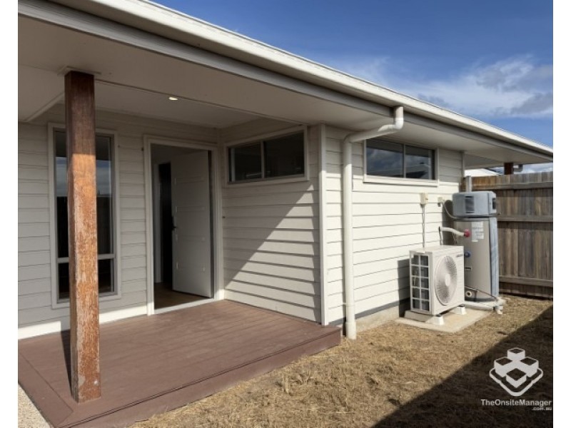 15 Frederick Circuit, Eli Waters QLD 4655