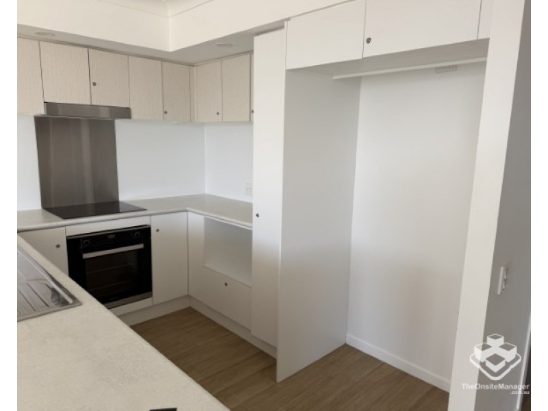 15 Frederick Circuit, Eli Waters QLD 4655