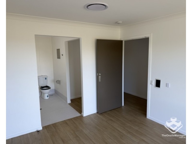 15 Frederick Circuit, Eli Waters QLD 4655
