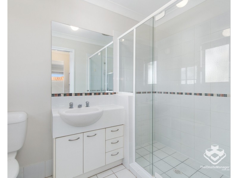 ID:21184919/250 Manly Road, Manly West QLD 4179