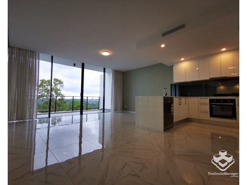 34 John Francis Drive, Carrara QLD 4211