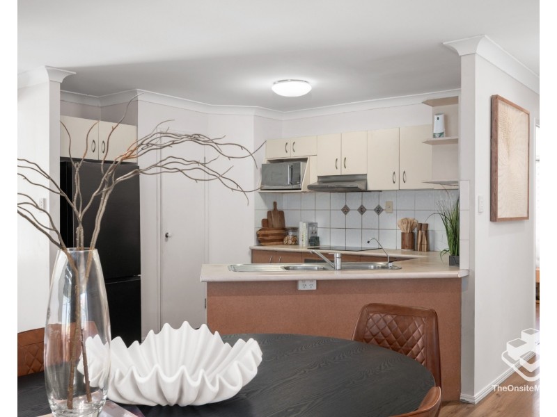 9 Paton Crescent, Forest Lake QLD 4078