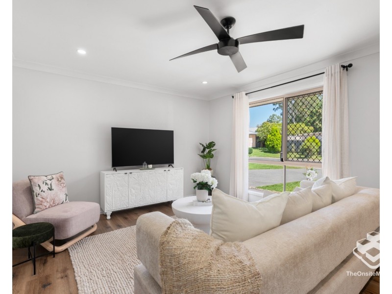 9 Paton Crescent, Forest Lake QLD 4078