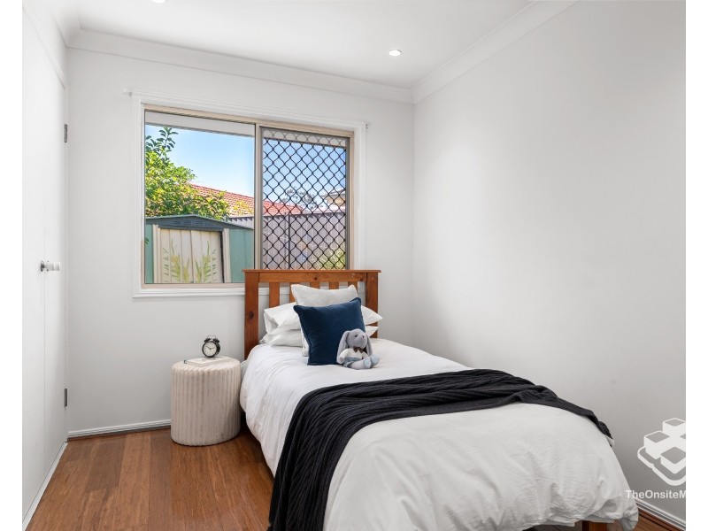 9 Paton Crescent, Forest Lake QLD 4078
