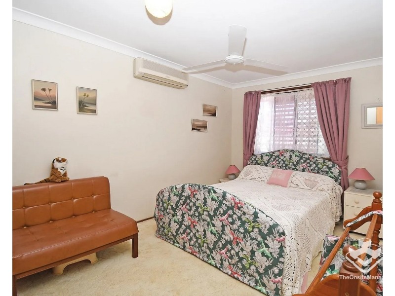 13 Caringa Street, Urangan QLD 4655