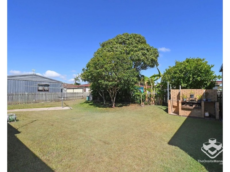13 Caringa Street, Urangan QLD 4655