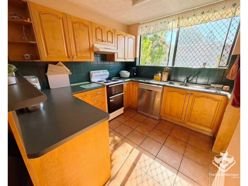 ID:21185045/151 Central Avenue, Indooroopilly QLD 4068