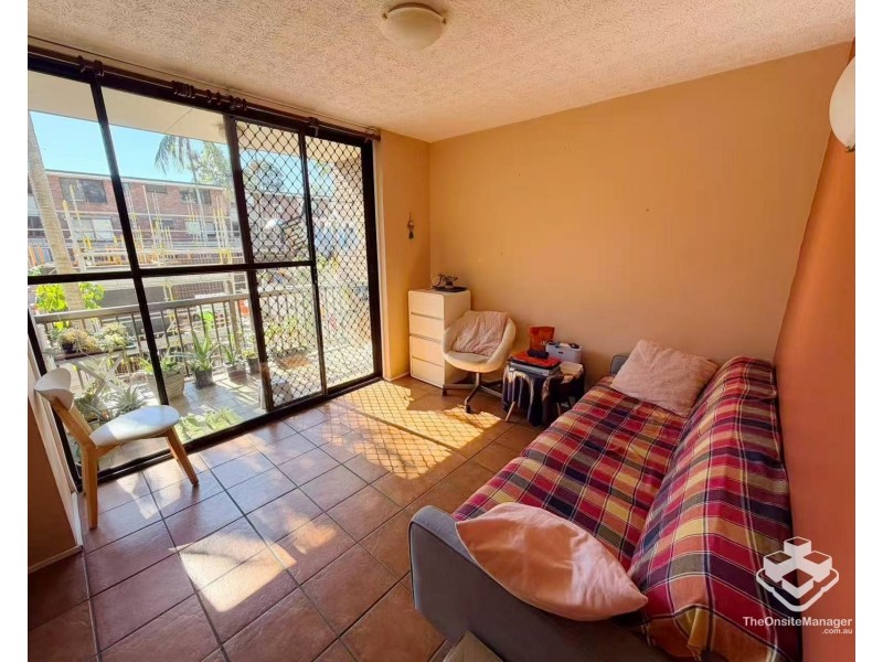 ID:21185045/151 Central Avenue, Indooroopilly QLD 4068