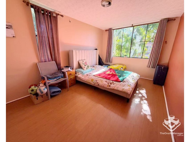 ID:21185045/151 Central Avenue, Indooroopilly QLD 4068