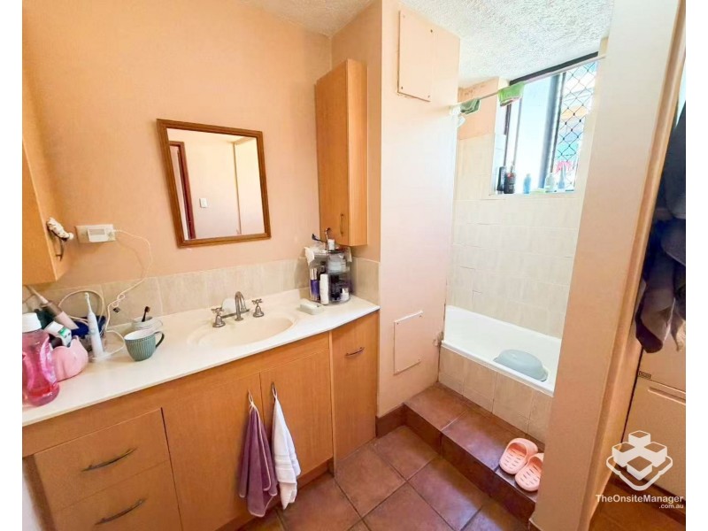 ID:21185045/151 Central Avenue, Indooroopilly QLD 4068