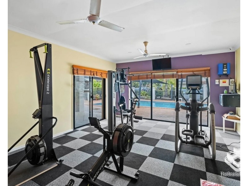 6/588 Musgrave Road, Robertson QLD 4109