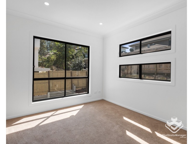 ID:21185115/29 Tick Street, Mount Gravatt East QLD 4122