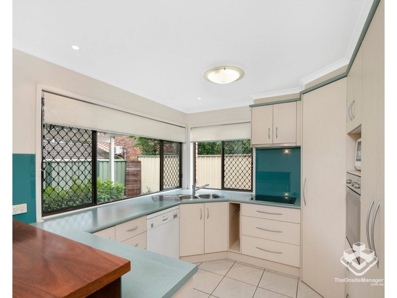 5 Chateau Street, Calamvale QLD 4116