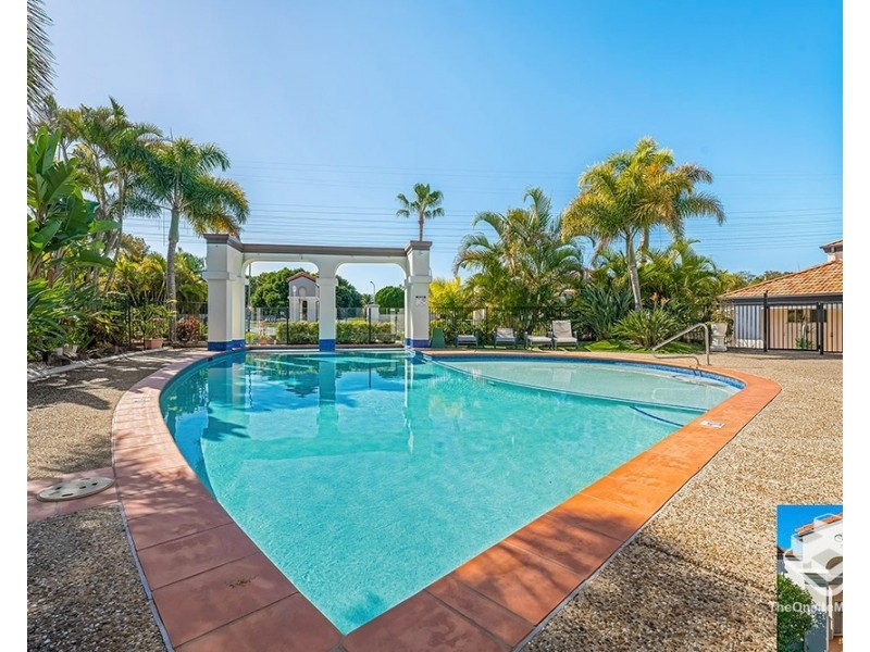 52/480 Christine Avenue, Robina QLD 4226