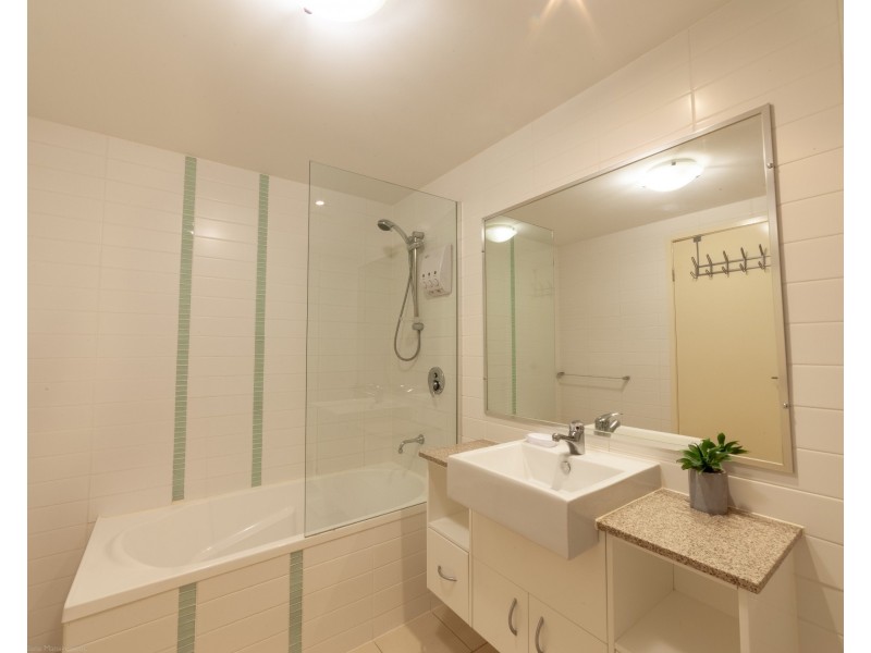 ID:21185200/95 Clarence Road, Indooroopilly QLD 4068
