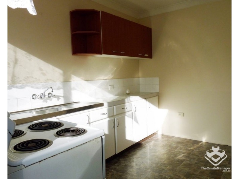 2/24 Ilya Street, Macgregor QLD 4109