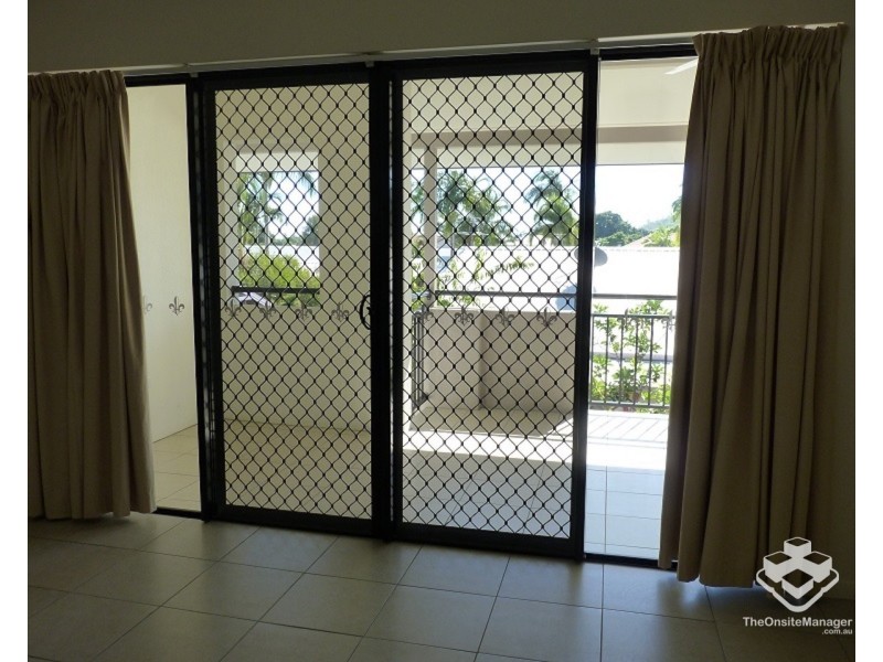 ID:21185390/6-24 Henry Street, West End QLD 4810