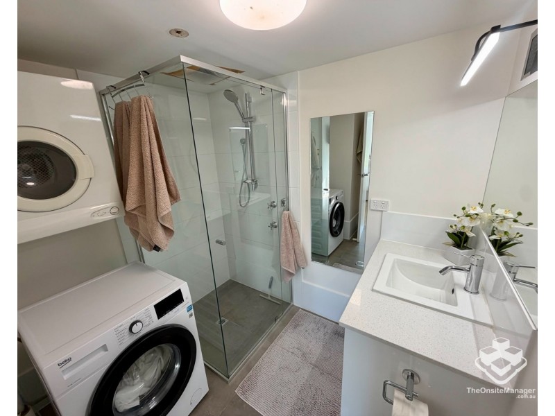 ID:21185495/11 Fairway Drive, Clear Island Waters QLD 4226