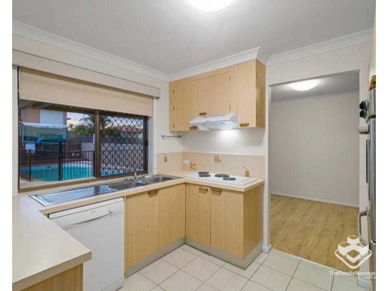 17 Amarna Street, Eight Mile Plains QLD 4113