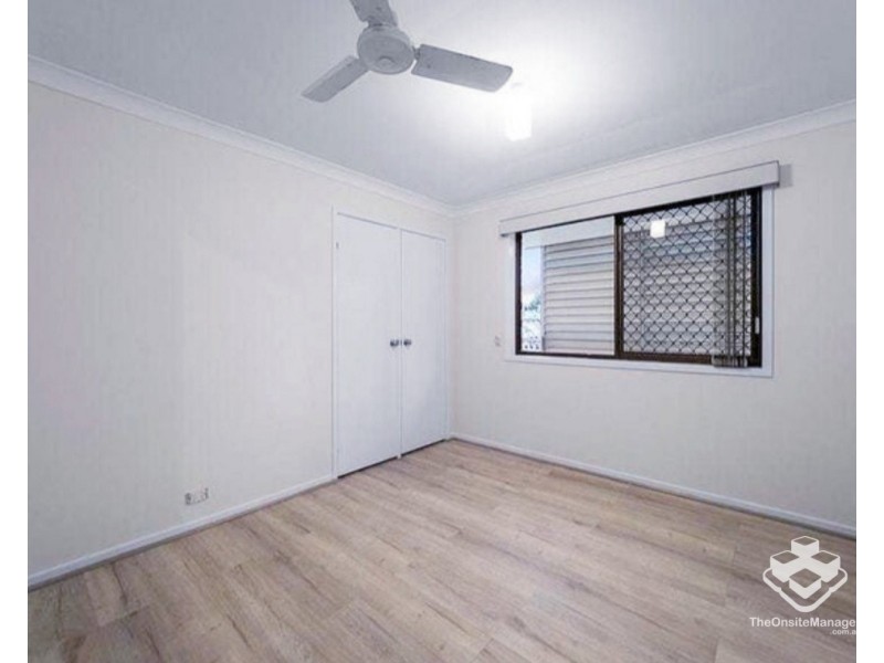 17 Amarna Street, Eight Mile Plains QLD 4113