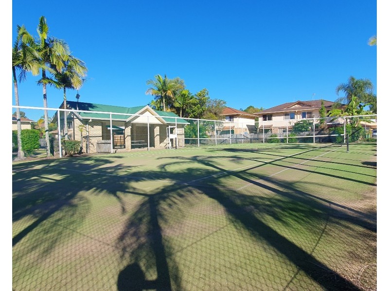 ID:21185785/ 31 Usher Avenue, Labrador QLD 4215