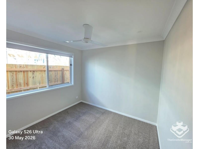 10 Peace Circuit, White Rock QLD 4306