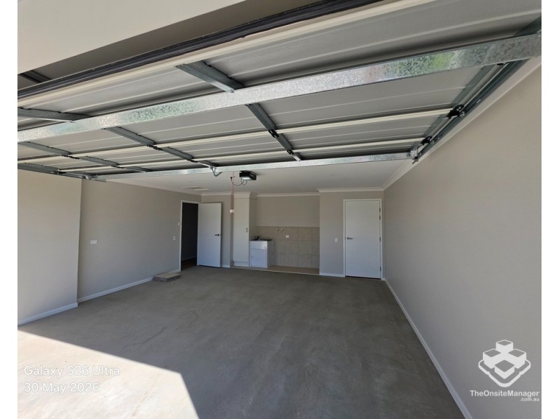 10 Peace Circuit, White Rock QLD 4306
