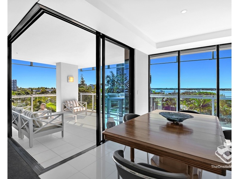 ID:21185881/230 Marine Parade, Labrador QLD 4215