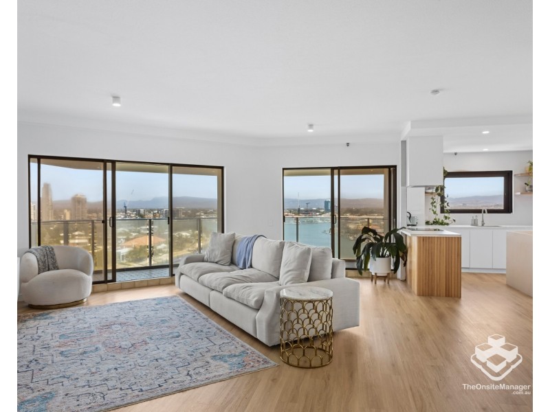 62/2 Admiralty Drive, Surfers Paradise QLD 4217