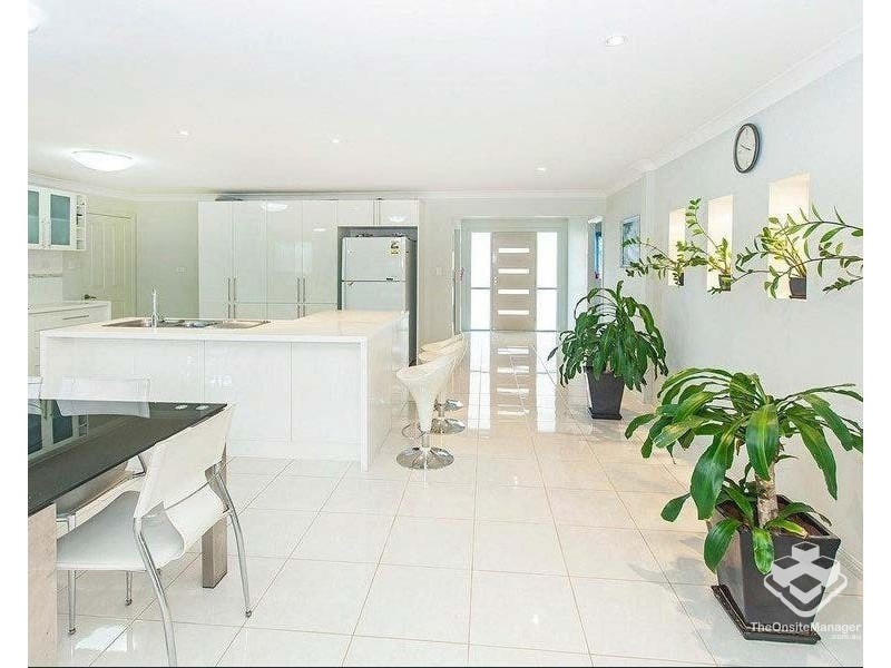 3 Greenview Court, Springfield QLD 4300