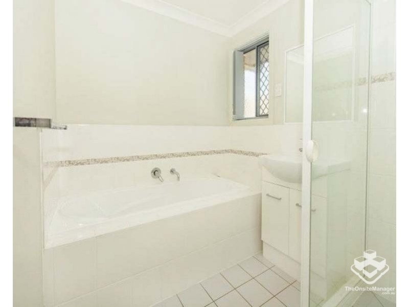 3 Greenview Court, Springfield QLD 4300