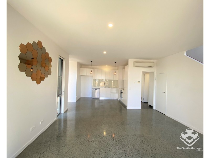 22/2 Emily Way, Varsity Lakes QLD 4227