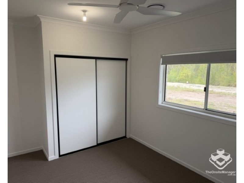 134 Beach Drive, Burrum Heads QLD 4659
