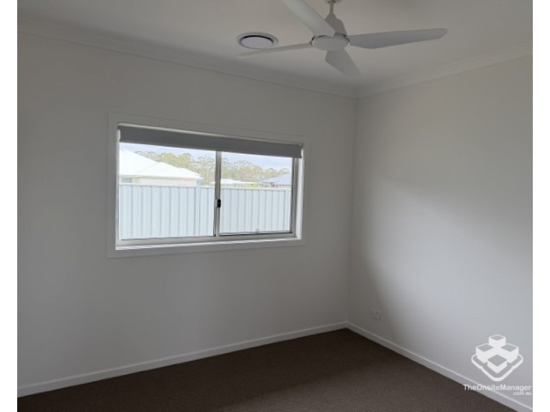 134 Beach Drive, Burrum Heads QLD 4659