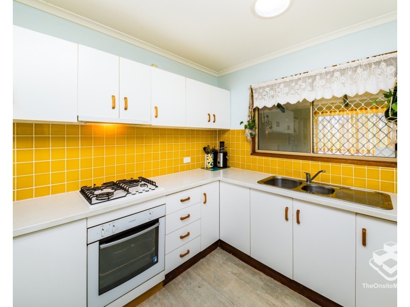 34 Kurrajong Drive, Nanango QLD 4615