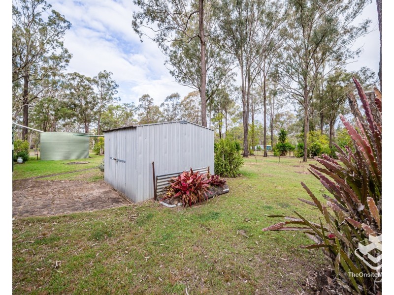34 Kurrajong Drive, Nanango QLD 4615